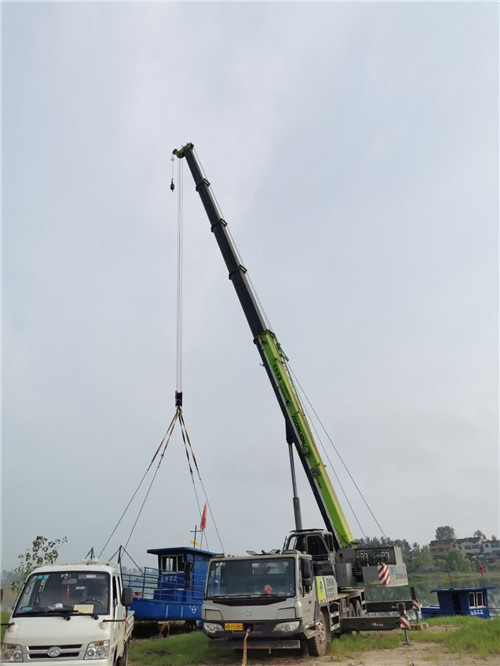 汉川市桥梁建设吊装案例